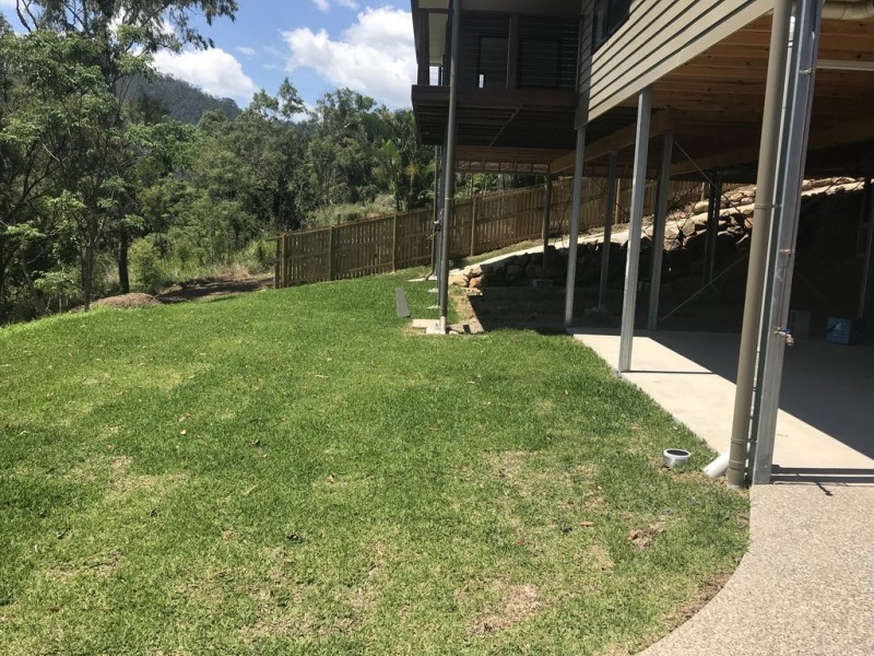 3 Scarlet Gum Crescent, Cannonvale QLD 4802