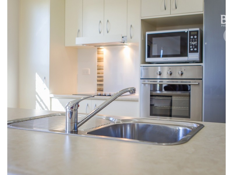 4 Allamanda Street, Proserpine QLD 4800