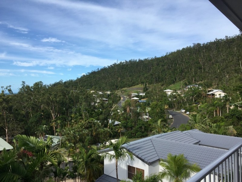 15/12 Eshelby Drive, Cannonvale QLD 4802