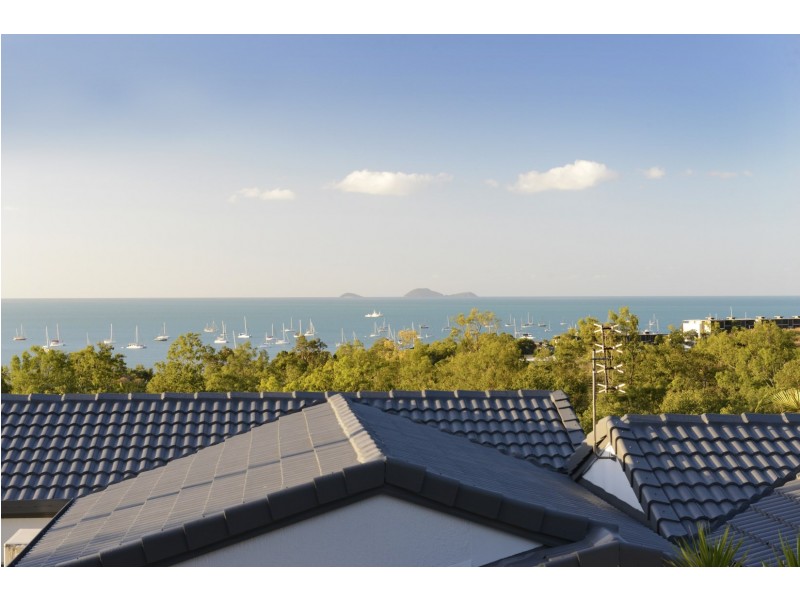 15/12 Eshelby Drive, Cannonvale QLD 4802