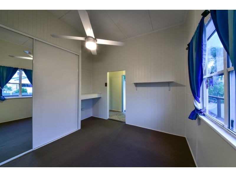 12 Smith Street, Proserpine QLD 4800