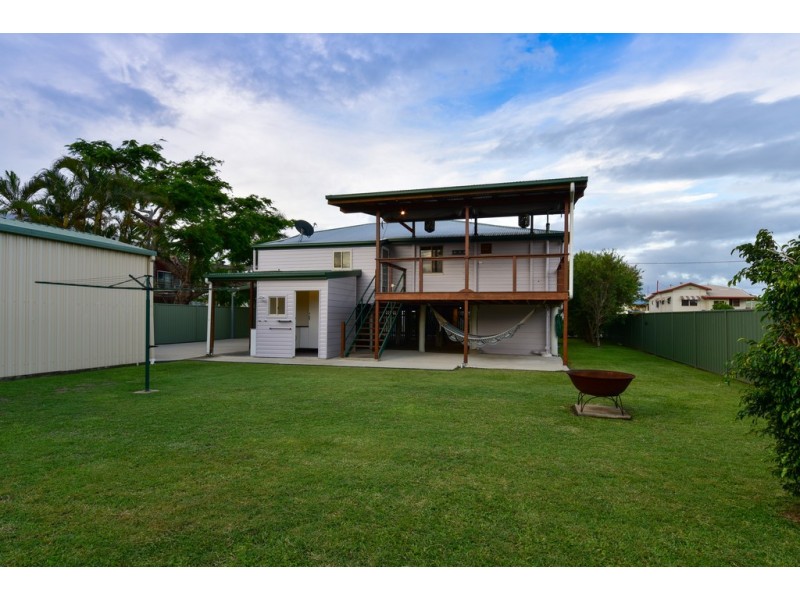 12 Smith Street, Proserpine QLD 4800