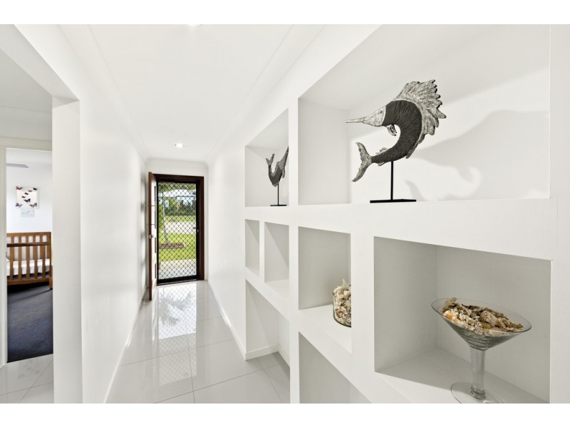 5 Flinders Court, Cannonvale QLD 4802