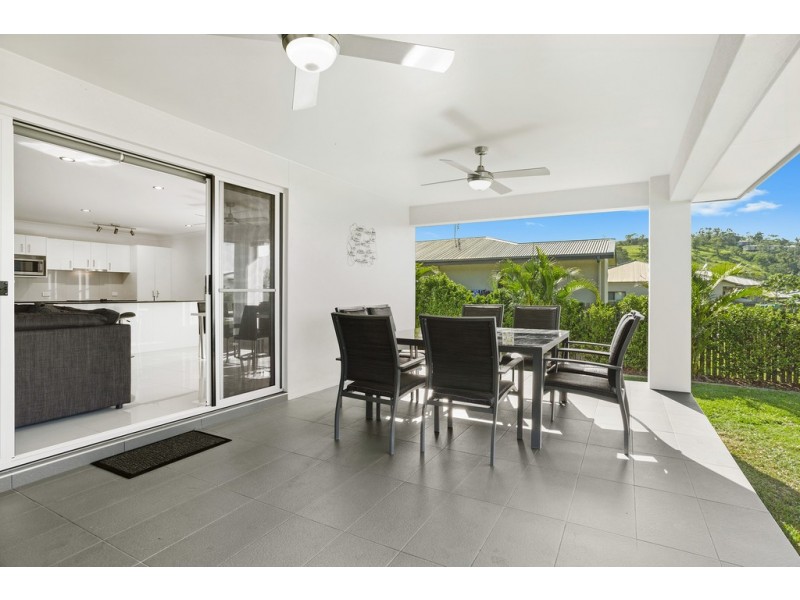 5 Flinders Court, Cannonvale QLD 4802