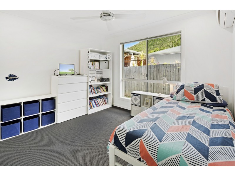 5 Flinders Court, Cannonvale QLD 4802