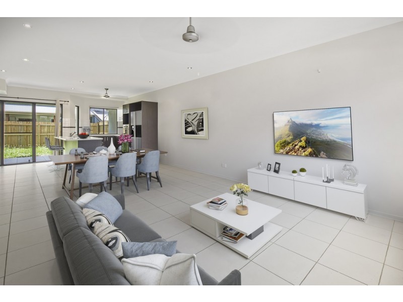 19/25 Abell Road, Cannonvale QLD 4802