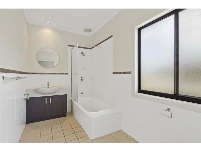 19/25 Abell Road, Cannonvale QLD 4802