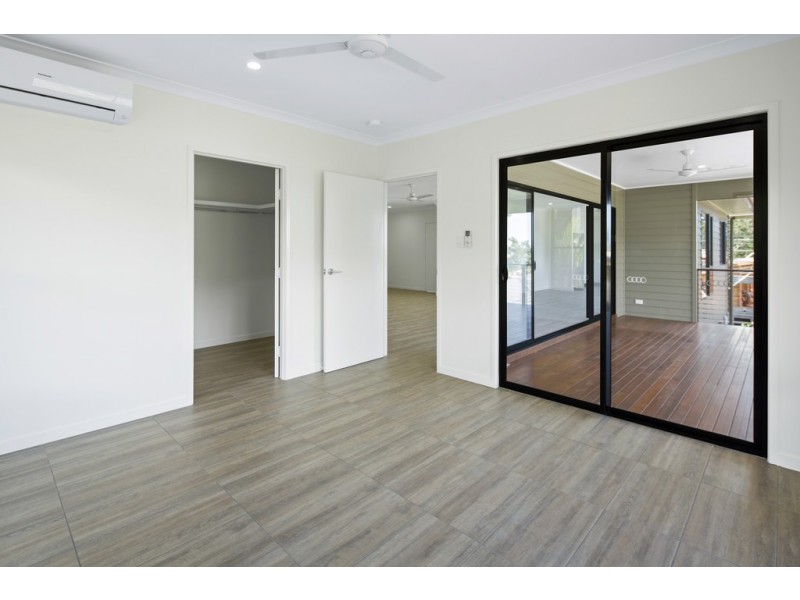 3 Scarlet Gum Crescent, Cannonvale QLD 4802