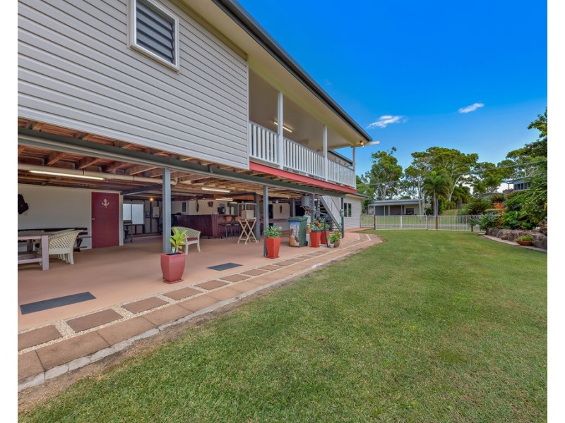 6 Hall Drive, Wilson Beach QLD 4800