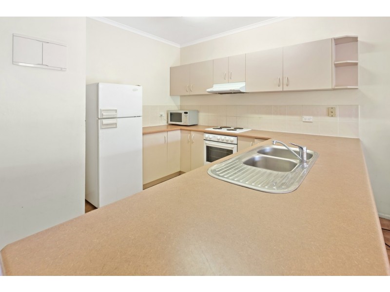 13/20 Island Drive, Cannonvale QLD 4802