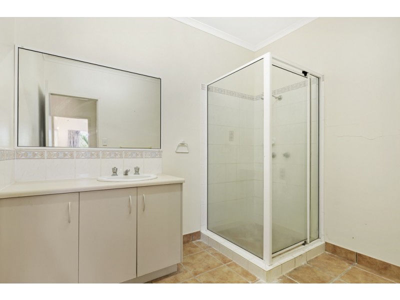 13/20 Island Drive, Cannonvale QLD 4802