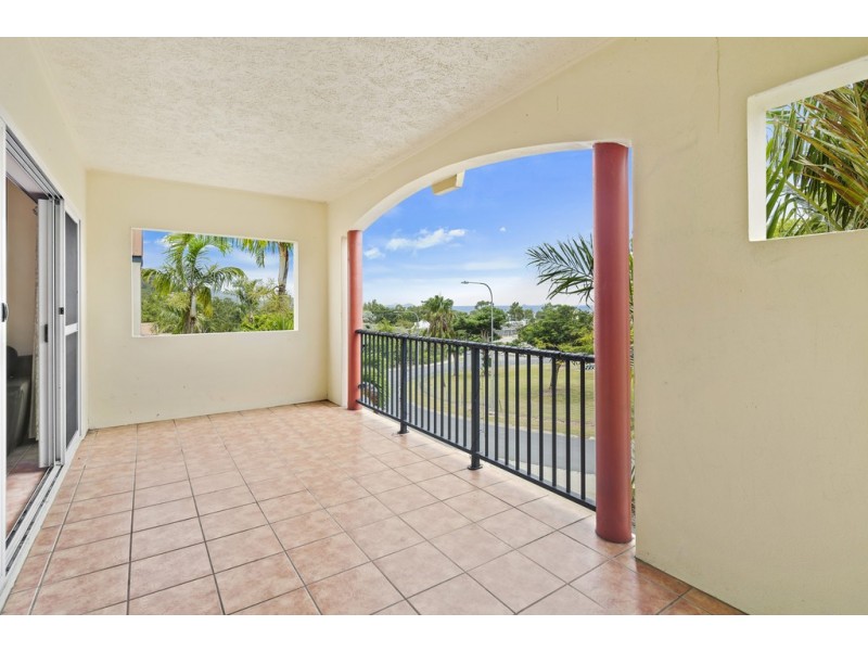 13/20 Island Drive, Cannonvale QLD 4802