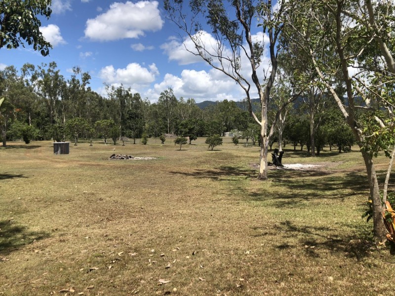2/25 Wattle Road, Cannon Valley QLD 4800