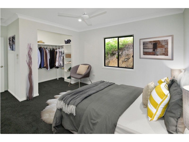 20 Yachtsmans Parade, Cannonvale QLD 4802