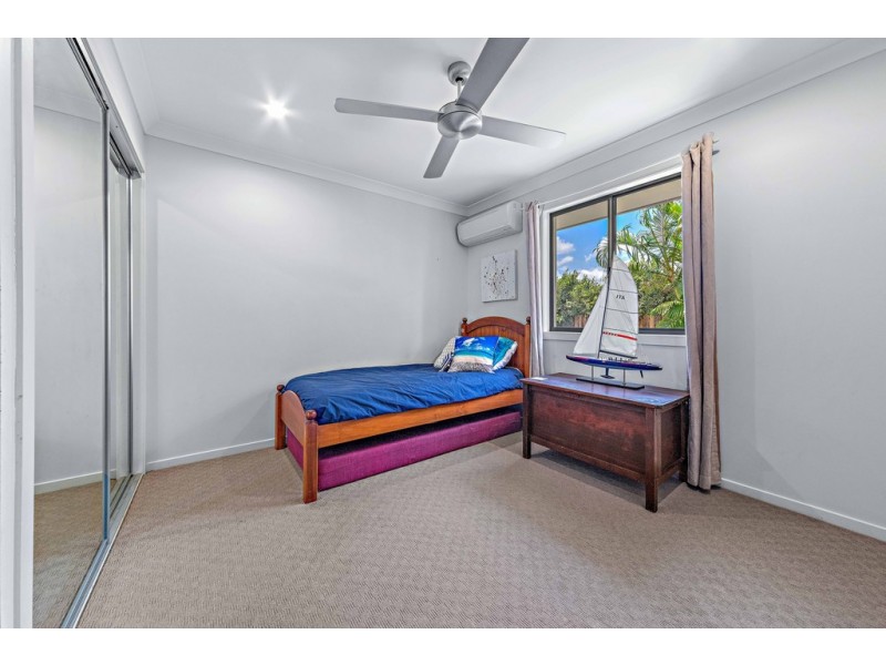 10 Endeavour Circuit, Cannonvale QLD 4802