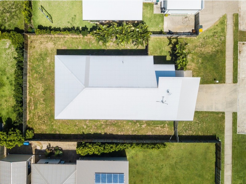 10 Endeavour Circuit, Cannonvale QLD 4802