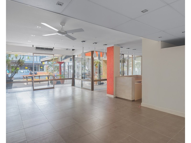 4 and 5/303 Shute Harbour Road, Airlie Beach QLD 4802