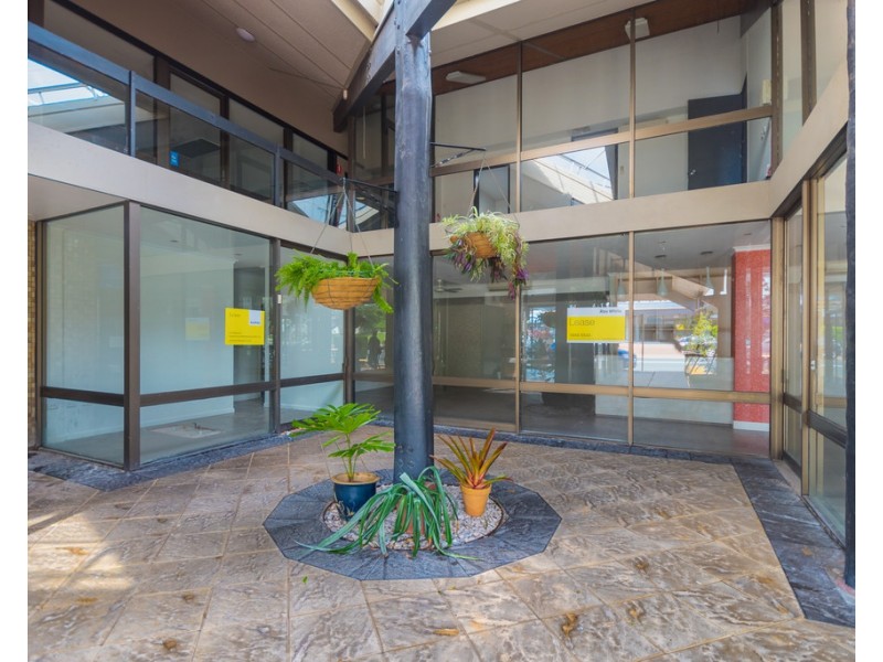 4 and 5/303 Shute Harbour Road, Airlie Beach QLD 4802