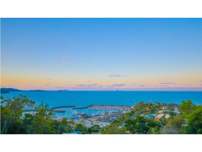70 Marina View Court, Airlie Beach QLD 4802
