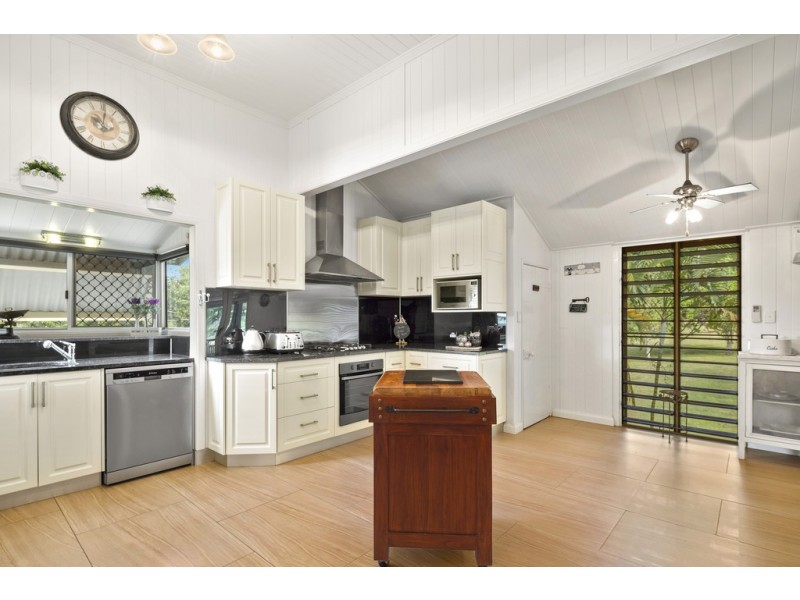 79 Moodys Road, Strathdickie QLD 4800