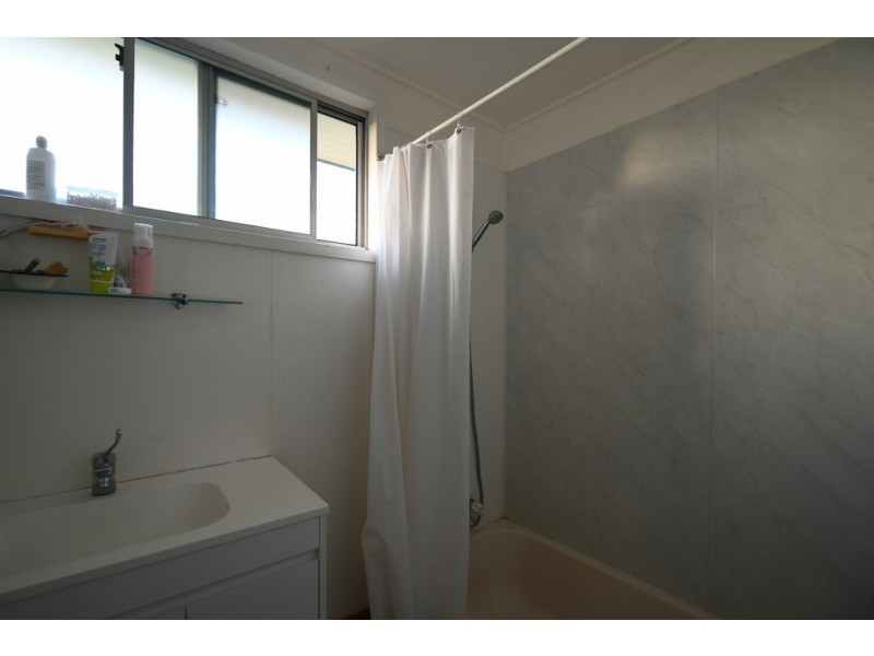 29 Stewart Drive, Cannonvale QLD 4802