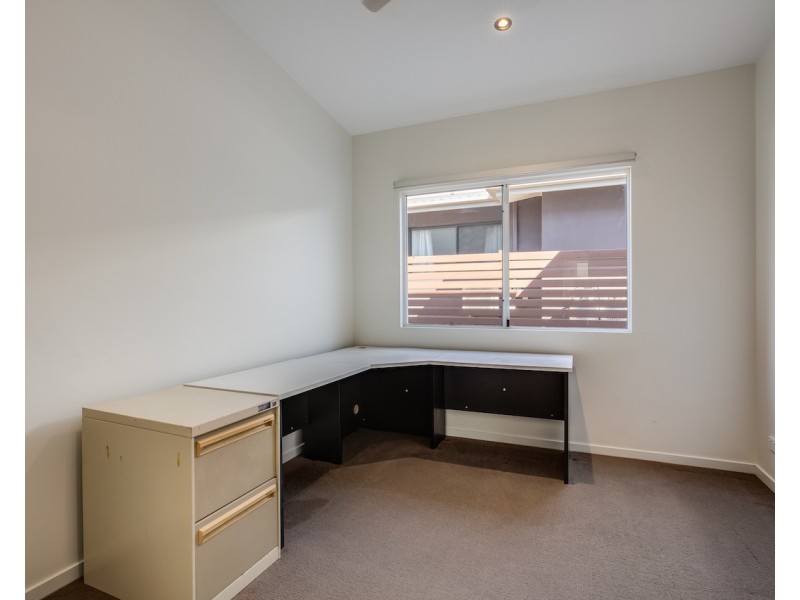 8 Waite Creek Court, Cannonvale QLD 4802