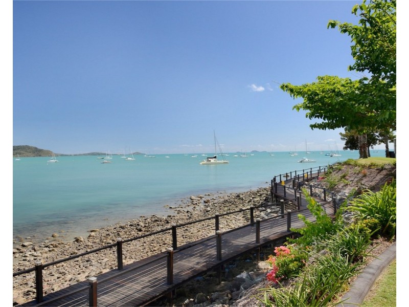 49/11 Altmann Avenue  “Mirage Whitsundays”, Cannonvale QLD 4802