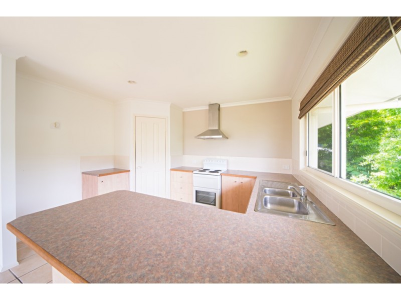 1/9 Macarthur Drive, Cannonvale QLD 4802