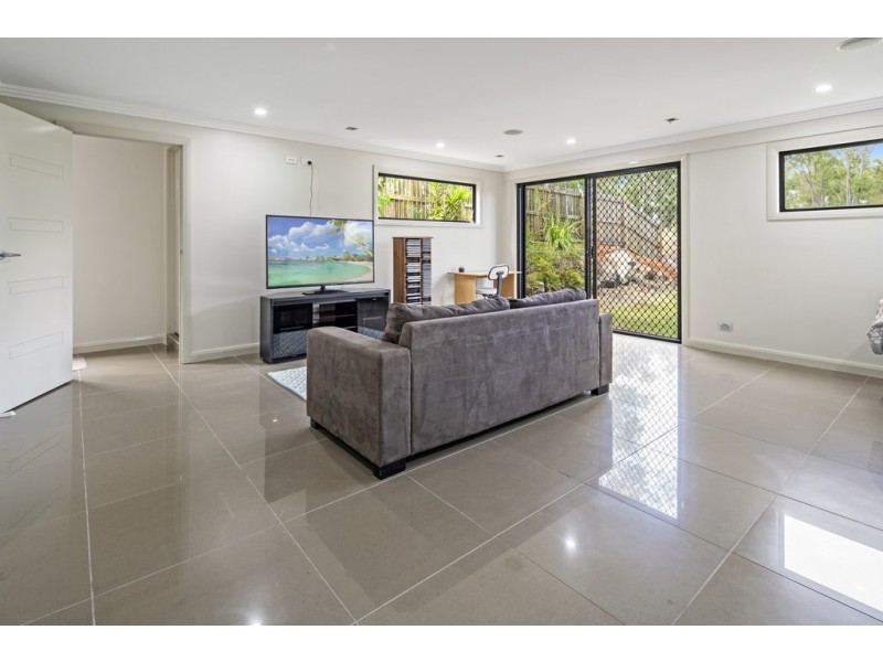 9 Alice Court, Cannonvale QLD 4802