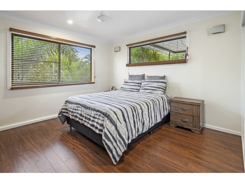 9 Alice Court, Cannonvale QLD 4802