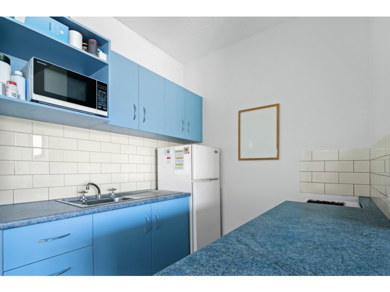 42 and 42A / 5 Golden Orchid Drive, Airlie Beach QLD 4802