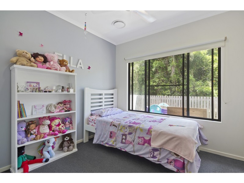1 Bali Hi Place, Jubilee Pocket QLD 4802