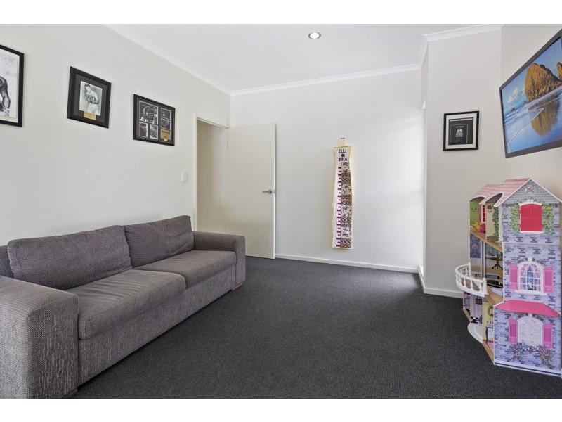 1 Bali Hi Place, Jubilee Pocket QLD 4802