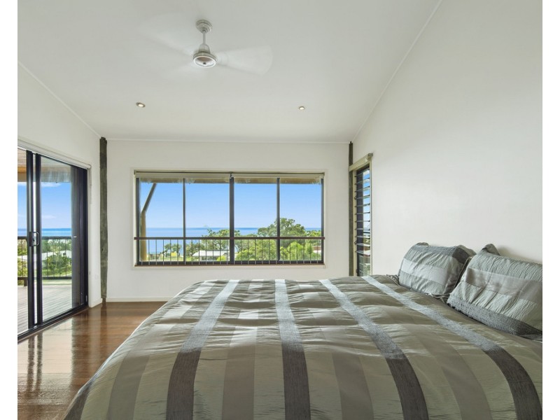 71 Gloucester Avenue, Hideaway Bay QLD 4800