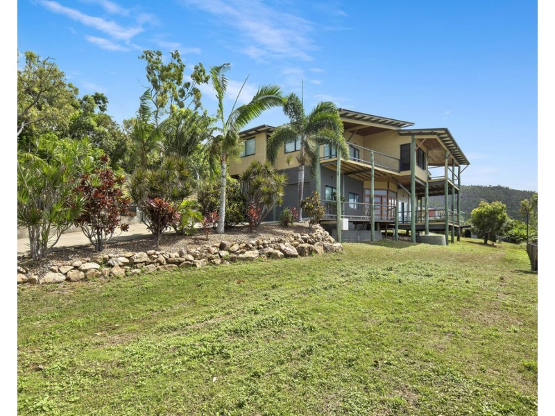 71 Gloucester Avenue, Hideaway Bay QLD 4800