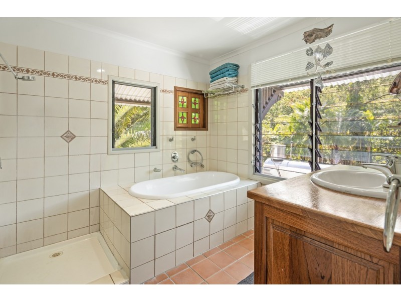 133 Brandy Creek Road, Brandy Creek QLD 4800