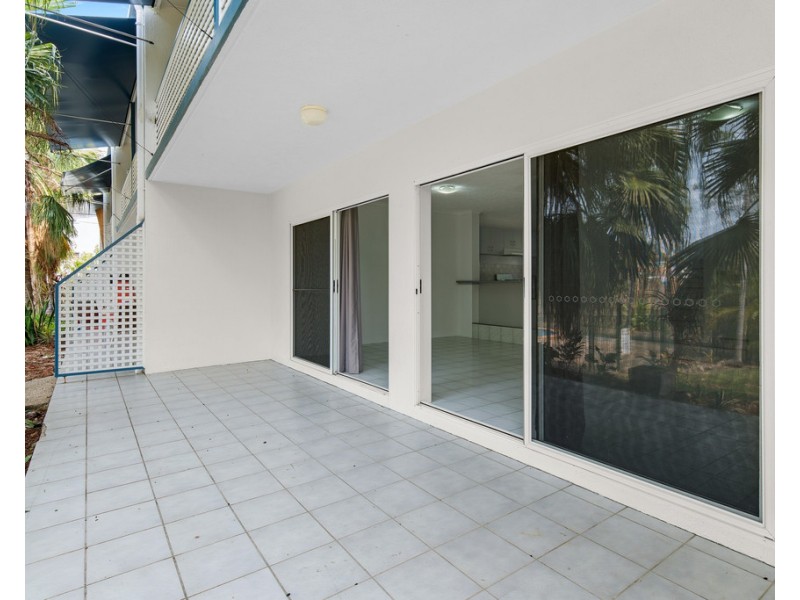 1/15 Tropic Road, Cannonvale QLD 4802
