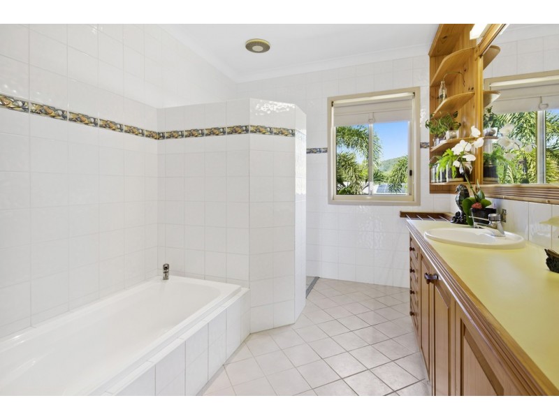 65 Trochus Street, Dingo Beach QLD 4800