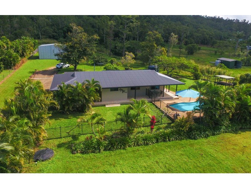 571 Strathdickie Road, Strathdickie QLD 4800