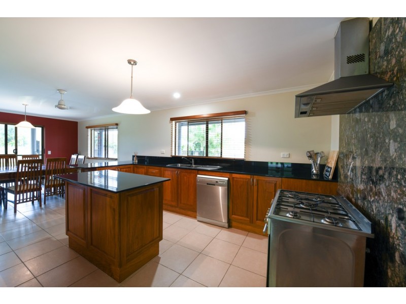 571 Strathdickie Road, Strathdickie QLD 4800