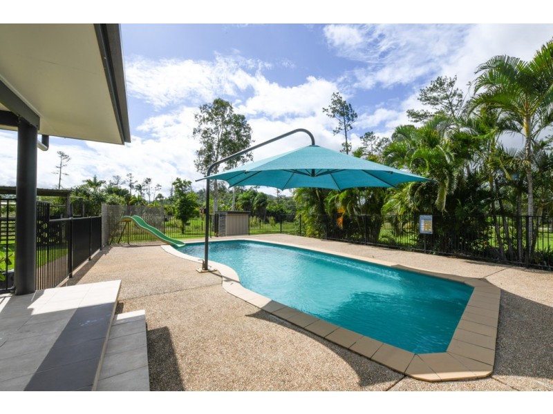 571 Strathdickie Road, Strathdickie QLD 4800