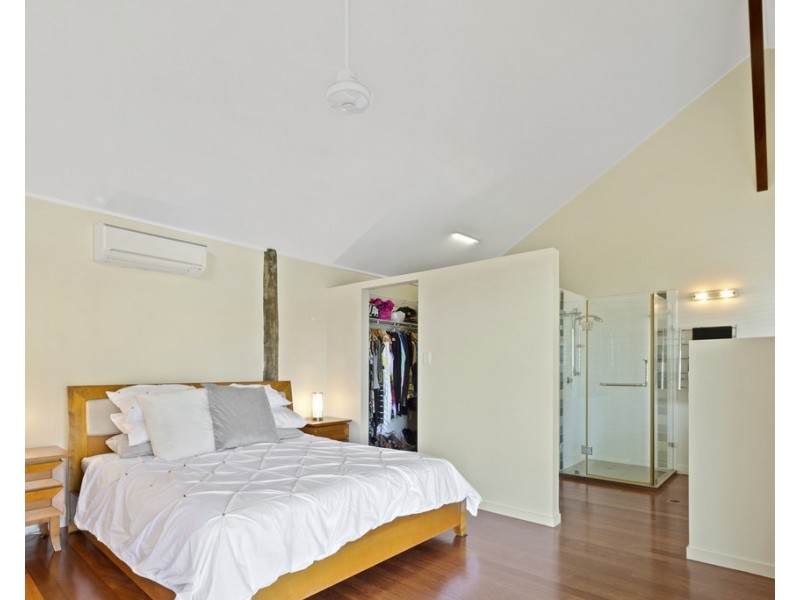 26 Roseric Crescent, Hideaway Bay QLD 4800