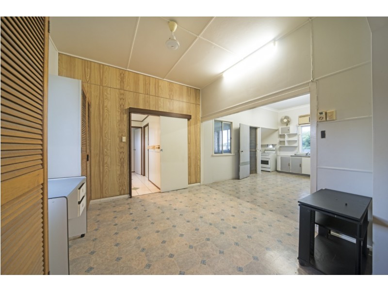 18 Dodd Street, Proserpine QLD 4800