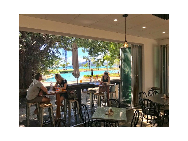 6/263 Shute Harbour Road, Airlie Beach Treehouse, Airlie Beach QLD 4802