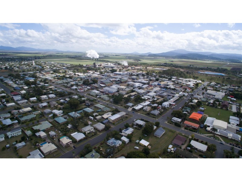 60 Marathon Street, Proserpine QLD 4800
