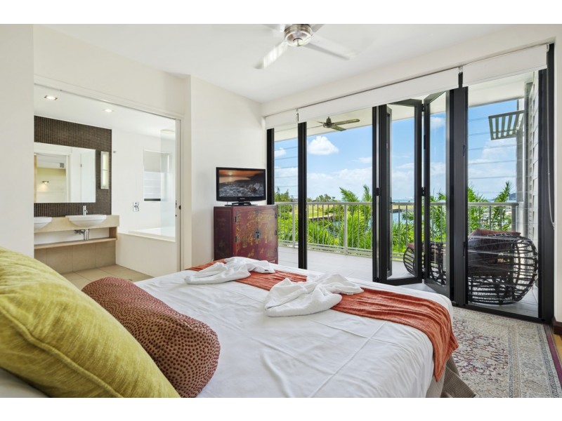 211/33 Port Drive, Airlie Beach QLD 4802
