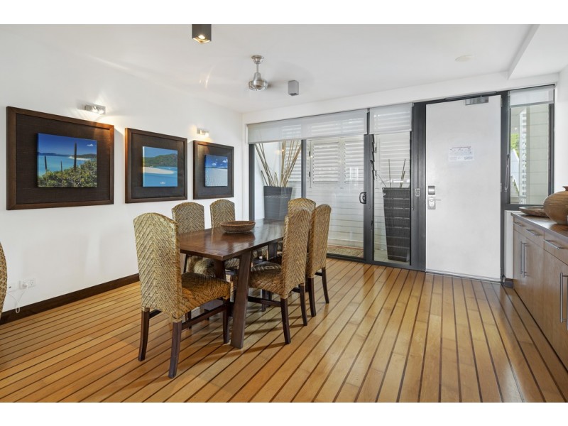 211/33 Port Drive, Airlie Beach QLD 4802