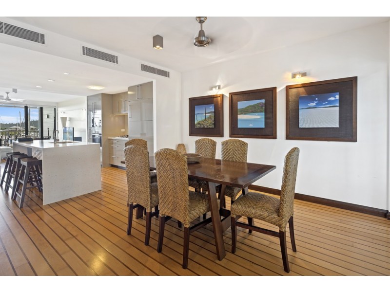 211/33 Port Drive, Airlie Beach QLD 4802