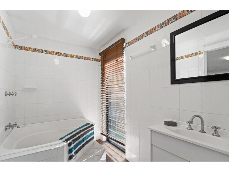 2868 Shute Harbour Road, Flametree QLD 4802