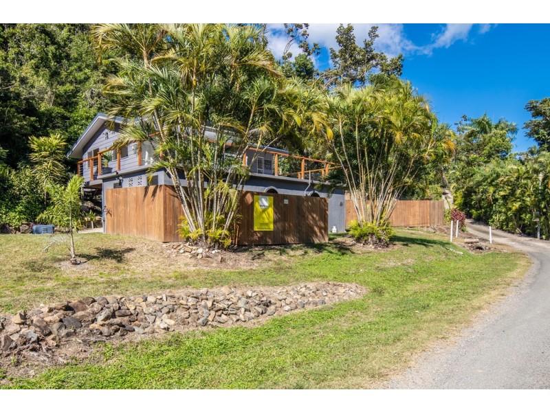 2868 Shute Harbour Road, Flametree QLD 4802